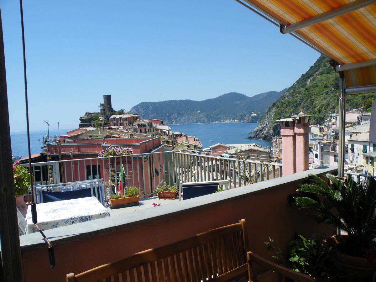 Alessandro Carro Affittacamere Vernazza Bagian luar foto